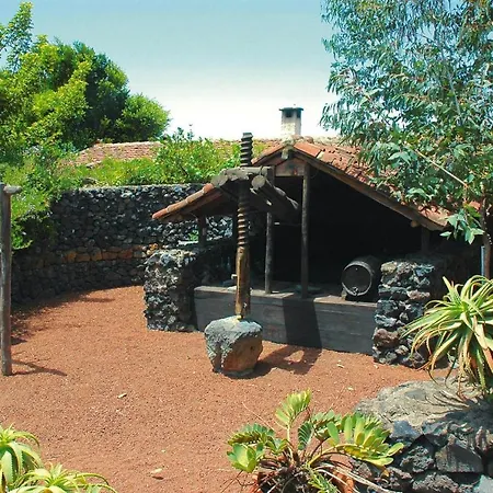 Finca In With A Patio Feriehus El Tanque
