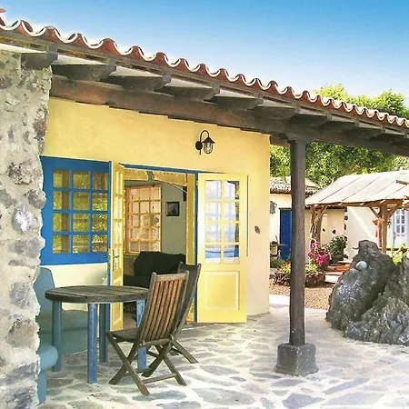 Feriehus Finca In With A Patio
